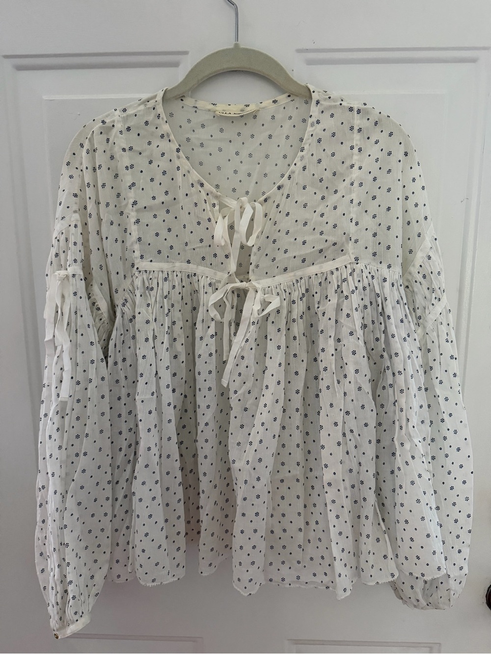 Womens Cream Floral Peasant Blouse